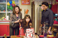 Victorious – Victorious (2011)