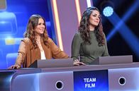 Quizduell-Olymp – Die Kandidatinnen des Teams "Film": Cristina do Rego (l.) und Nilam Farooq (r.), beide Schauspielerinnen.