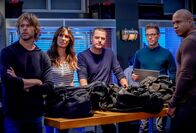 Navy CIS: L.A. – (v.l.n.r.) Marty Deeks (Eric Christian Olsen); Kensi Blye (Daniela Ruah); G. Callen (Chris O'Donnell); Eric Beale (Barrett Foa); Sam Hanna (LL Cool J)