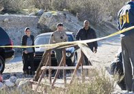 Navy CIS: L.A. – Als drei FBI-Agenten nach einer erfolgreichen Durchführung einer Undercover-Mission ums Leben gekommen sind, werden Kensi (Daniela Ruah, l.), Sam (LL Cool J, r.) und deren Kollegen mit dem Fall beauftragt ...