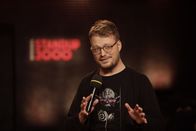 Comedy Central Presents STANDUP 3000 – Maxi Gstettenbauer