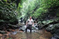 Extreme Expeditionen mit Steve Backshall – Steve Backshall im Moukalaba Nationalpark