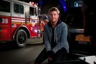 Limitless – Darf vorübergehend wieder im Team mitarbeiten: Brian (Jake McDorman) ...