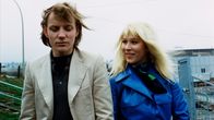 Supermarkt – Williy (Charly Wierzejewski) und Monika (Eva Mattes) mögen sich. Weiteres Bildmaterial finden Sie unter www.br-foto.de.