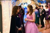 The Middle – Ashley (Katlin Mastandrea, l.); Sue Heck (Eden Sher, r.)