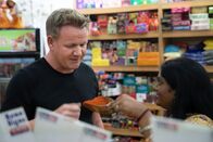 Gordon Ramsay: Kulinarische Abenteuer – Gordon Ramsay (L.)
