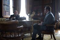 Ripper Street – Volsky (David Verrey, l.) und Det. Insp. Edmund Reid (Matthew Macfadyen)