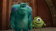 Monster bei der Arbeit – MONSTERS AT WORK - "Welcome to Monsters, Incorporated" - When Tylor Tuskmon arrives at Monsters Incorporated to begin his dream job as a Scarer, he discovers that scaring is out and laughter is in. As a result he is temporarily reassigned to MIFT, the Monsters Incorporated Facilities Team. (Disney) SULLEY, MIKE