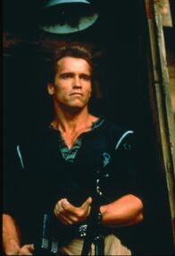 Phantom-Kommando – John Matrix (Arnold Schwarzenegger)