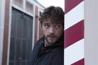 Dengler – Georg Dengler (Ronald Zehrfeld) ist auf der Suche nach den wahren Tätern.