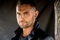 The Osiris Child - Science Fiction Vol. One – EXOr-Offizier Kane Sommerville (Daniel MacPherson)
