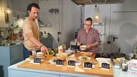 Die Tricks ... – Jo Hiller und Eliane Neubert kochen Fast Food-Produkte nach.