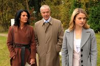 Sturm der Liebe – (v.l.n.r.) Doris (Simone Ritscher); Werner (Dirk Galuba); Marlene (Lucy Scherer)