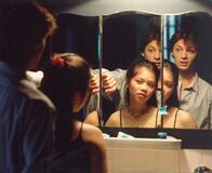 Diva – Alba (Thuy An Luu, l.); Jules (Frédéric Andréi, r.)