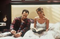 Friends – Was wäre wenn: Rachel (Jennifer Aniston, re.) ist mit Barry (Mitchell Whitfield) verheiratet.