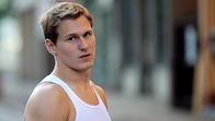 Freerunner – Finch (Ryan Doyle) ist der Star unter den Freerunnern. Doch eines Tages muss er um sein Leben laufen ...