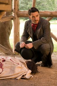 Murdoch Mysteries – Inspector Edward Scanlon (Alastair Mackenzie)