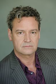 Die Rosenheim-Cops – Fabian Seydel als Stephan Benson in "Die Rosenheim-Cops Wer stört, stirbt"