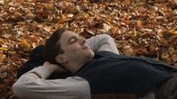 Tolkien – J.R.R. Tolkien (Nicholas Hoult)