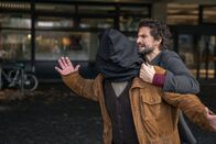 Einstein – Schnappt sich einen Verdächtigen: Prof. Felix "Einstein" Winterberg (Tom Beck) ...