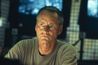 Black Hawk Down – 3. Oktober 1993 in der somalischen Hauptstadt Mogadischu: General William Garrison (Sam Shepard) schickt seine Männer in eine scheinbar einfache Mission. Doch der Kampf in den Straßen Mogadischus gerät außer Kontrolle ...