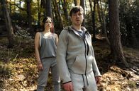 Boy 7 – Lara (Emilia Schüle) und Sam (David Kross) nach der Trainingseinheit.