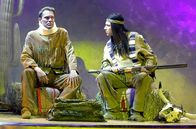 bullyparade – Christian Tramitz (l.) und Michael "Bully" Herbig (r.) besprechen die täglichen Problemchen von Winnetou (r.) und Old Shatterhand (l.).