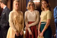 Velvet – v.l.n.r.: Lucía Márquez (Charlotte Vega), Rita Montesinos (Cecilia Freire), Clara Montesinos (Marta Hazas)