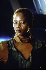Star Trek - Der erste Kontakt – Lily Sloane (Afre Woodard), die Assistentin von Dr. Cochrane, traut den Fremden nicht, die auf der Erde gelandet sind.