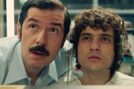 UFOs – L - R: Didier Mathure (Melvil Poupaud), Rémy Bidaut (Quentin Dolmair)