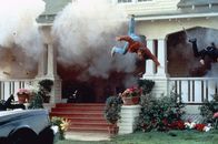 Last Action Hero – Actionheld Jack Slater (Arnold Schwarzenegger) hat es wieder einmal besonders eilig.