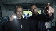 neoriginal: Countdown Copenhagen – Zwei der Ermittler SP (Alexandre Willaume, r.) und Simon Clausen (Peder Thomas Pedersen, l.) kommen der Herkunft der benutzten Waffen auf die Spur.