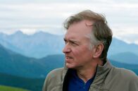 Gipfeltreffen – Christian Springer begleitet Werner Schmidbauer in die Berge.