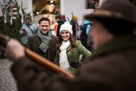 Heimatleuchten – Richard Deutinger und Conny Bürgler am Weihnachtsmarkt