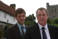 Inspector Barnaby – Barnaby (John Nettles) und sein Assistent Constable Jones (l.: Jason Hughes).