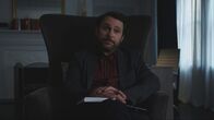 Bupkis – In der Therapiesitzung begegnet Dr. Rossi (Charlie Day) Petes Sorgen mit Gelassenheit und einem klaren Rat: loslassen.