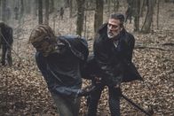 The Walking Dead – Negan (Jeffrey Dean Morgan, r.)