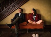Elementary – L-R: Sherlock Holmes (Jonny Lee Miller) und Joan Watson (Lucy Liu)