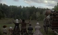 The Witch – (v.l.n.r.) Jonas (Lucas Dawson); Mercy (Ellie Grainger); Katherine (Kate Dickie); William (Ralph Ineson); Caleb (Harvey Scrimshaw); Thomasin (Anya Taylor-Joy)