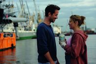Vielmachglas – Ben (Marc Benjamin) und Marleen (Jella Haase)
