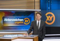 Aktenzeichen XY... Vermisst – Rudi Cerne berichtet über ungeklärte Kriminalfälle.