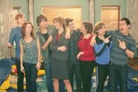 Big Time Rush – Big Time Moms (2/17).