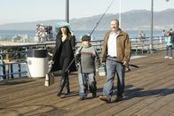 Modern Family – v.li.: Gloria Delgado (Sofía Vergara), Manny Delgado (Rico Rodriguez), Jay Pritchett (Ed O'Neill).