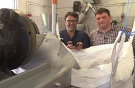 Iss besser! - Tariks wilde Küche – Zu Besuch in der Ölmüjle von Thomas Müller. Weitere Fotos erhalten Sie auf Anfrage.