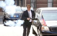 Bones - Die Knochenjägerin – Als die Leiche eines Secret Service-Agenten gefunden wird und sich herausstellt, dass es sich um einen Leibwächter des Präsidenten der Vereinigten Staaten handelt, ermitteln Booth (David Boreanaz) und seine Kollegen auf Hochtouren, um den Mörder zu fassen. Die Verwendung des sendungsbezogenen Materials ist nur mit dem Hinweis und Verlinkung auf TVNOW gestattet.