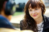 Beautiful Girl – Jana McKinnon (Charly).