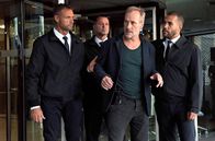 Tatort – ARD/HR TATORT: DER TURM, Fernsehfilm, Deutschland 2018, Buch und Regie: Lars Henning Uhr im ERSTEN. Paul Brix (Wolfram Koch) und Mitarbeiter des Sicherheitspersonals (Komparsen).