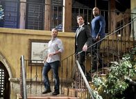 Navy CIS: L.A. – Ermitteln zusammen in einem neuen Fall: Callen (Chris O'Donnell, l.), Sam (LL Cool J, r.) und DiNozzo (Michael Weatherly, M.) ...