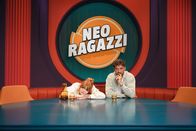 Neo Ragazzi – Sophie Passmann und Tommi Schmitt in ihrer ZDFneo-Sendung "Neo Ragazzi"