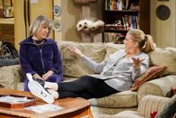 Mom – Mom (2021)